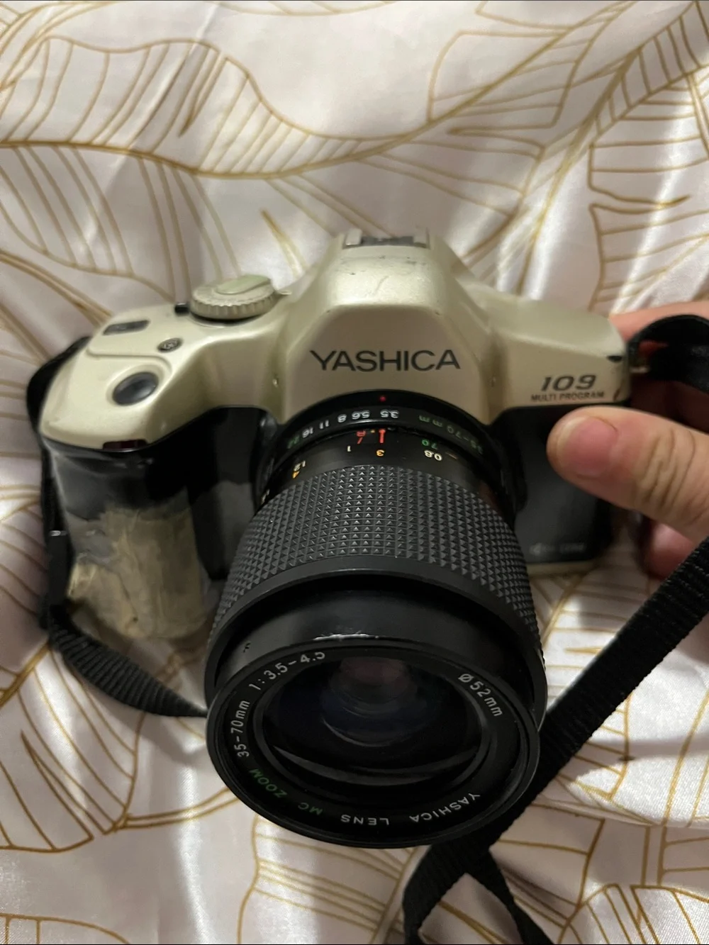 Yashica 35-70mm Camera in White and Black with Zoom Lens